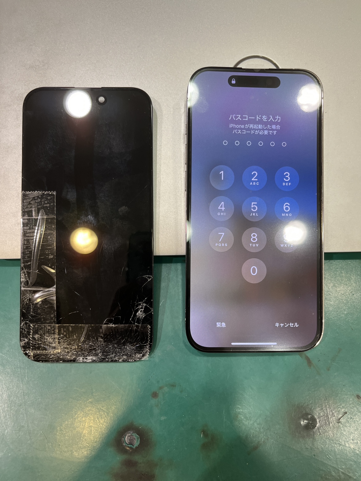 落として画面が映らない！iPhone15の画面表示不良修理　スマホ修理工房テラスモール湘南店